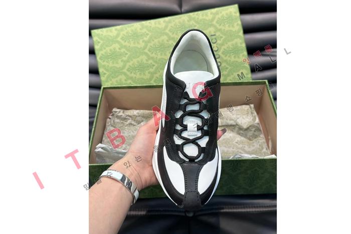 ����  �� ����Ŀ��  SP6953-3        ��������