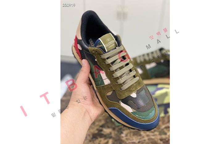 발렌티노 카무플라주 락러너 스니커즈 MYB3423-3