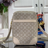 ���̺��� �ٴ��� ���� ũ�ν� ��  M45266-2