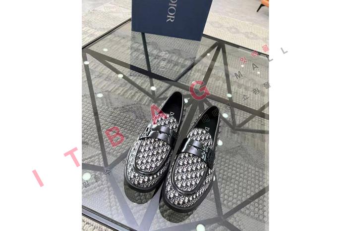��� ���� ���� YF5071
