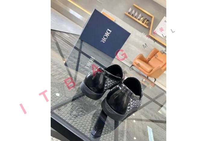 ��� ���� ���� YF5071