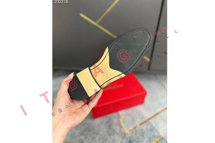 �䷹���� ���� ����   MYB6216
