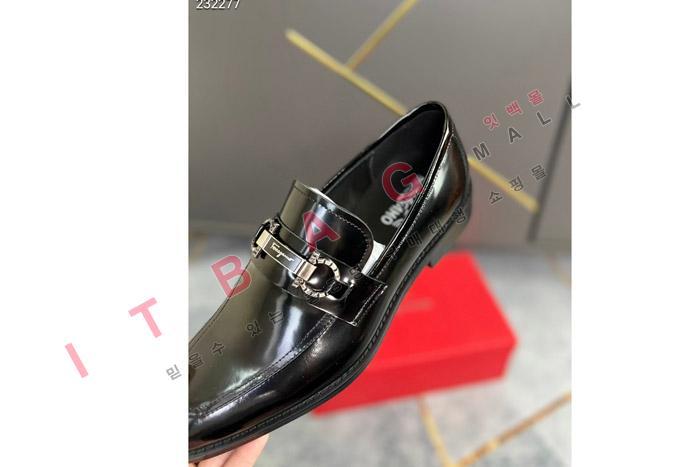�䷹����  ���� ���� MYB6217