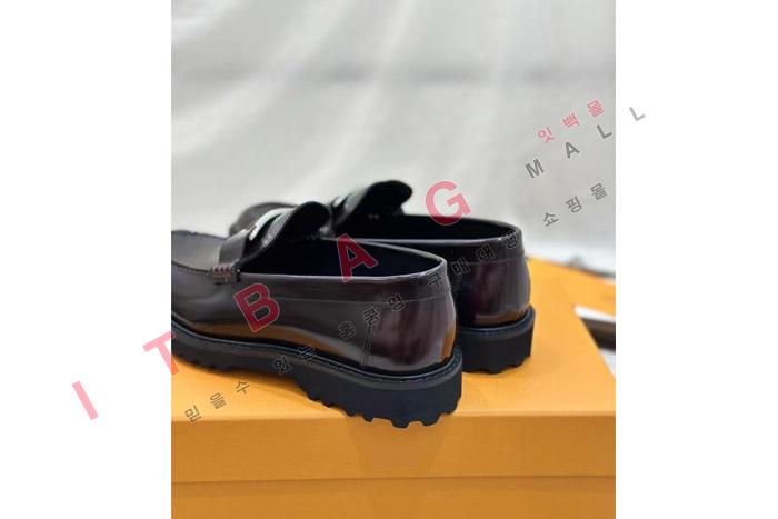 ���� ���� ����  YF6218