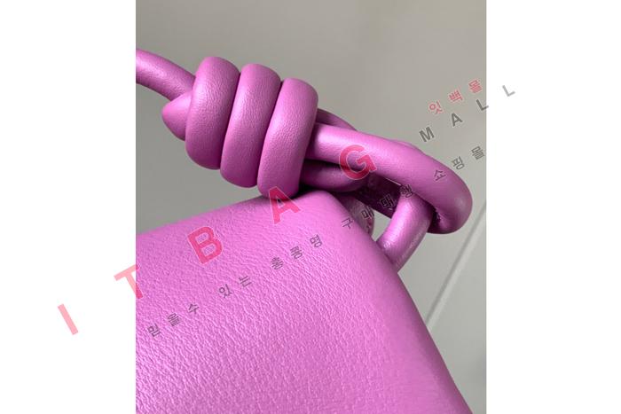 �ο��� ���̴� ���� ī�� ���� �ļ��� ũ�ν� �� L6916-1