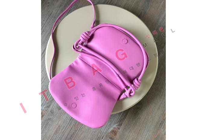 �ο��� ���̴� ���� ī�� ���� �ļ��� ũ�ν� �� L6916-1