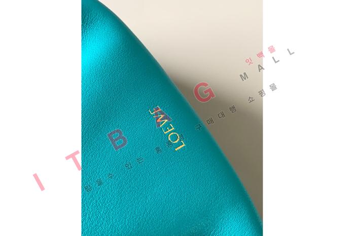 �ο��� ���̴� ���� ī�� ���� �ļ��� ũ�ν� �� L6916-3