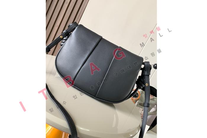 �ο��� ���̴� ���� ī�� ���� �ļ��� ũ�ν� �� L6916-4