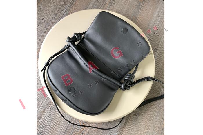 �ο��� ���̴� ���� ī�� ���� �ļ��� ũ�ν� �� L6916-4