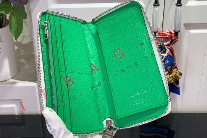 ���̺��� ���� ��Ƽ�� ���� ������  M82590