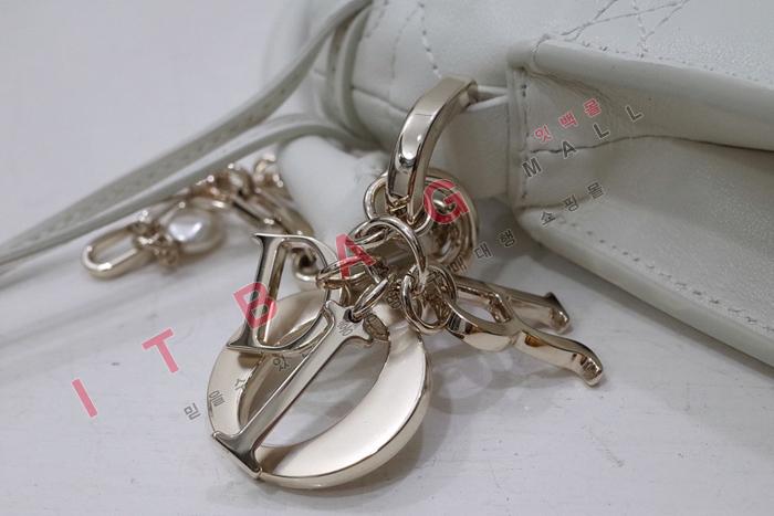 ��� LADY DIOR MILLY �̴� �� DR90278-1