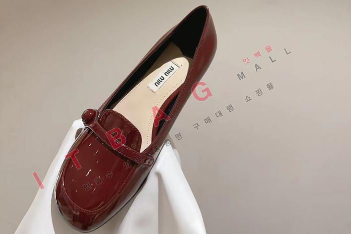 �̿�̿� ��ȭ 23/�Ż�  YIBU1780-4