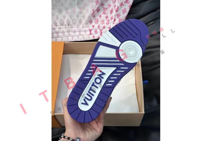 ���̺��� Ʈ���̳� ����Ŀ��  YF4320     ��������