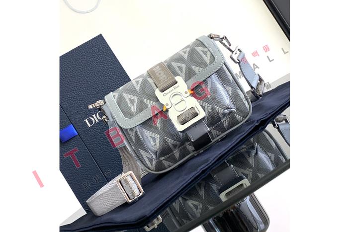 ��� HIT THE ROAD �̴� ��  DR90283-2