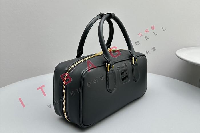 �̿�̿� �Ƹ�ī�� ����  ���� ��  5BB148