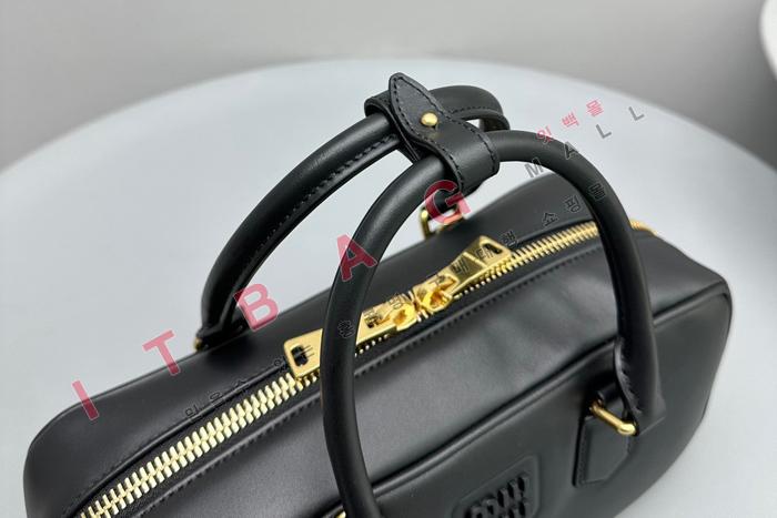 �̿�̿� �Ƹ�ī�� ����  ���� ��  5BB148