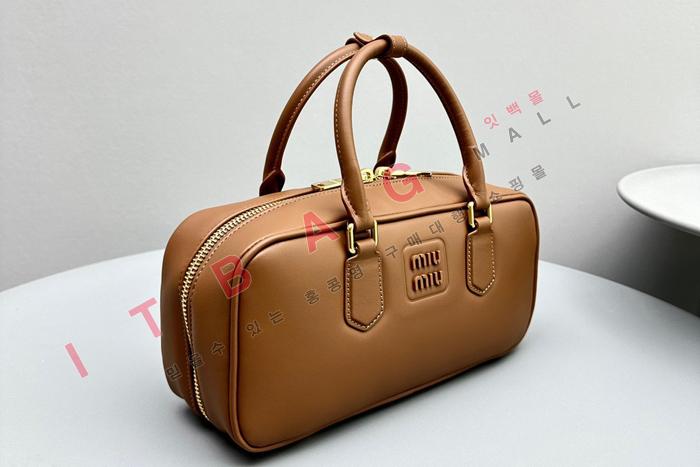 �̿�̿� �Ƹ�ī�� ���� ���� �� 5BB148-1