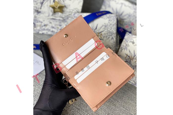 ��� ���̵� ���ͽ� ���� A82353-2 �����̾�