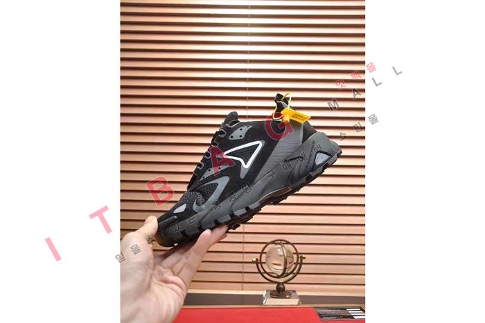 ���̺��� ���� ��ƽ ����Ŀ�� LP2174-3