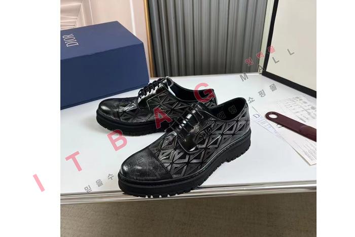 ���  ���� ����  LP4934