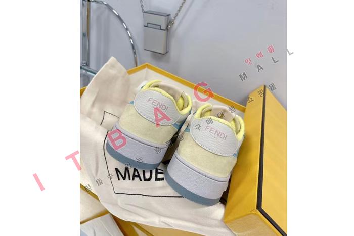 �ҵ� LP4936-1   ��������