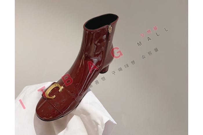 ��� MYB7118