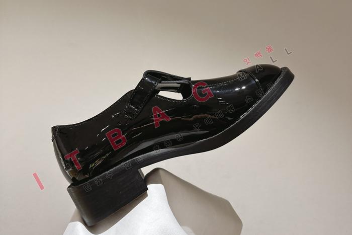 ���� MYB7119-1