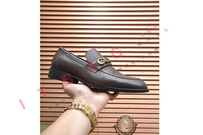 ���� ���� ����  MYB7134