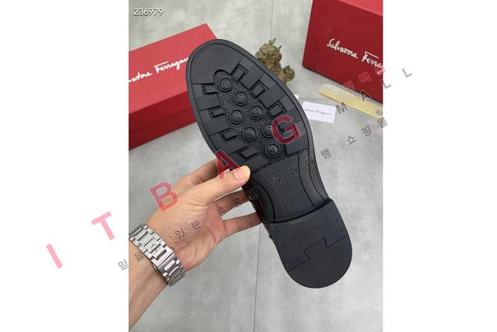 �䷹����  ���� ����  MYB7137