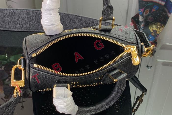 ���̺��� ���� ���ǵ� ũ�ν���   M46745