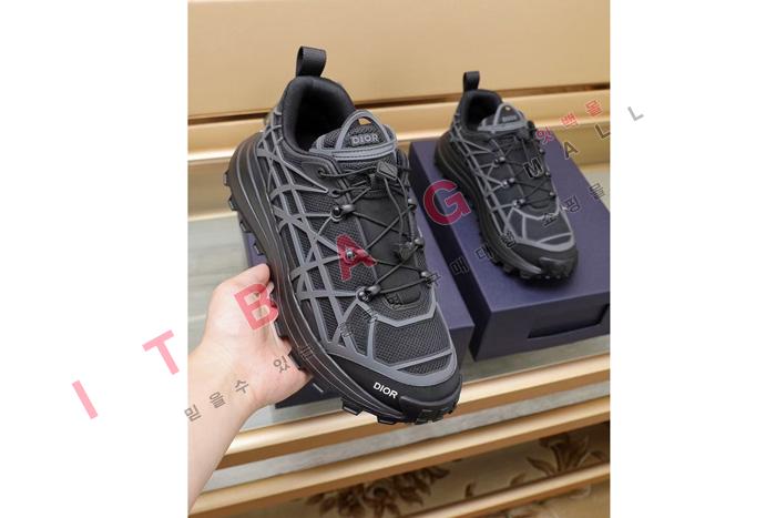 ���  ���� ����Ŀ�� MYB0670-1