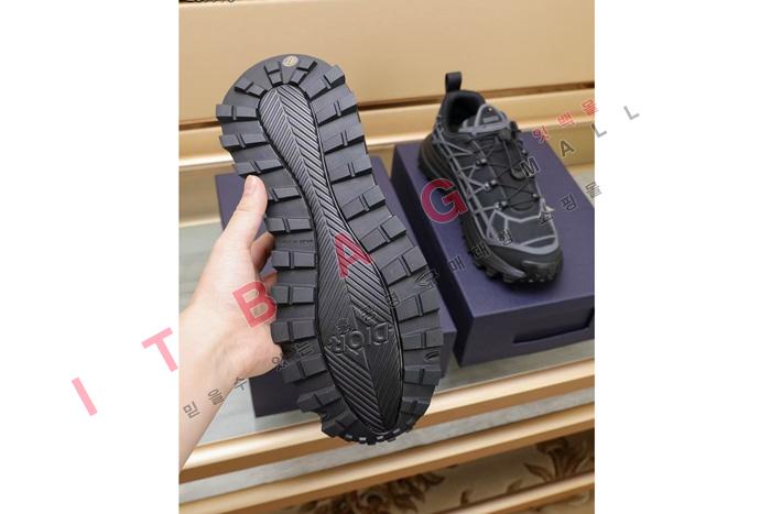���  ���� ����Ŀ�� MYB0670-1