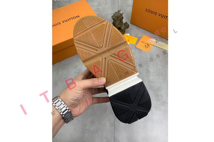 ���̺���  ���� ����Ŀ�� MYB0673 (2�÷�)