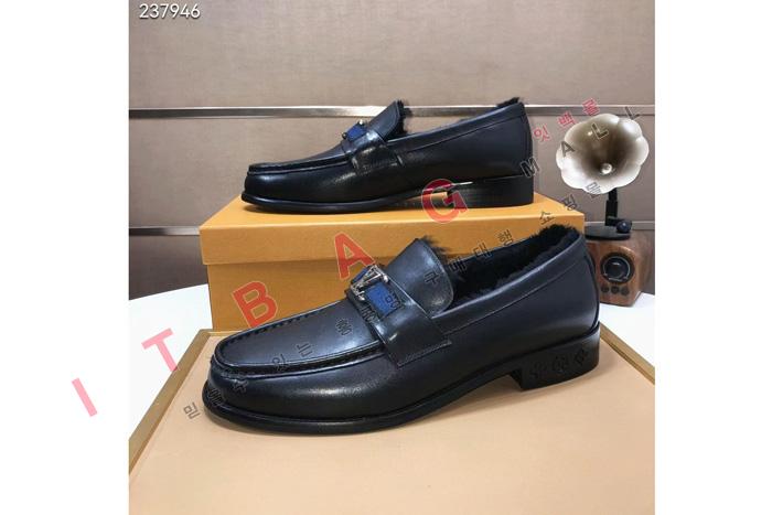 ���̺���  ���� ���� MYB0686
