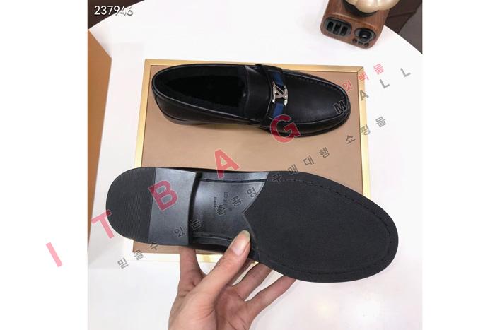 ���̺���  ���� ���� MYB0683