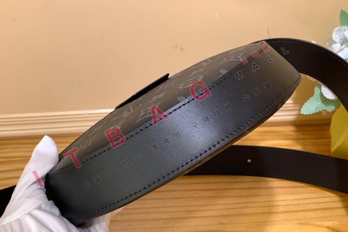 ���̺��� �� ũ�ν��ٵ��   M23835