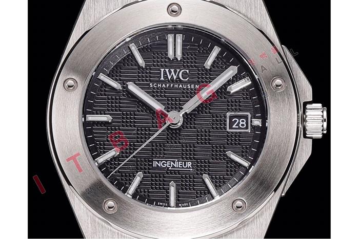 IWC �����Ͼ� �����ƽ ���ɴ��� �����Ʈ HT6031-1 (������)