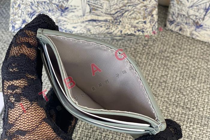 ��� ������ũ 30 ���״� ī��Ȧ�� A82354-1