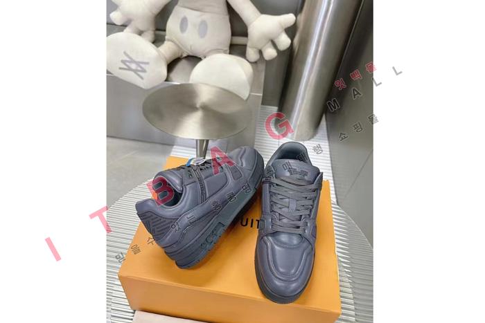 ���̺���  ���� ����Ŀ��   YF3689