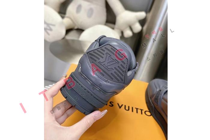 ���̺���  ���� ����Ŀ��   YF3689