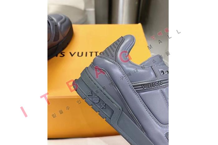 ���̺���  ���� ����Ŀ��   YF3689