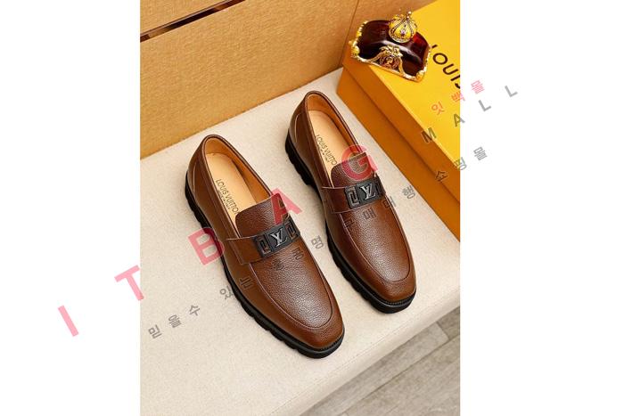 ���̺��� MYB7624