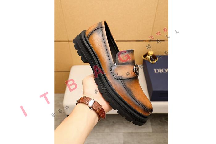 ��� MYB9039