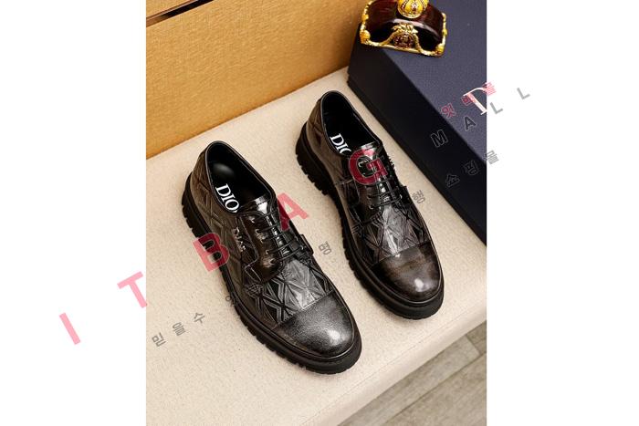 ��� MYB9041