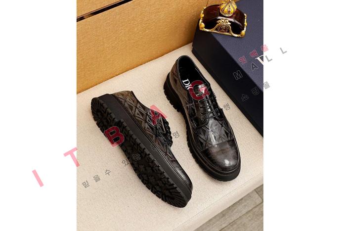 ��� MYB9041
