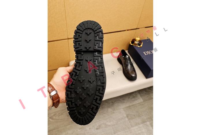 ��� MYB9041