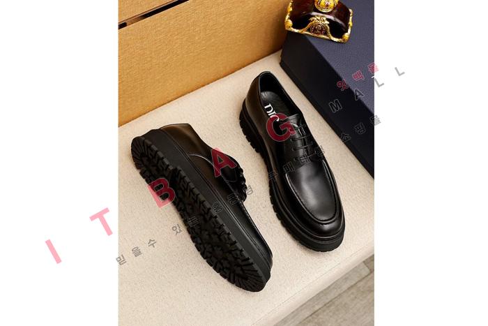 ��� MYB9042