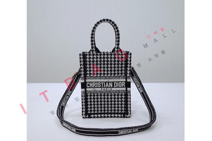 ��� �̴� �� ��Ʈ��  DR90321