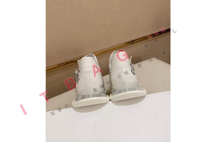 ����� ���� ����Ŀ�� MYB4239