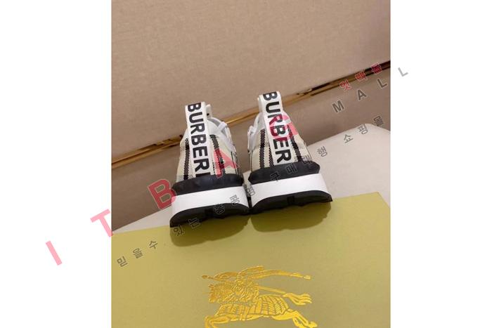 ������ ���� ����Ŀ�� LP4245